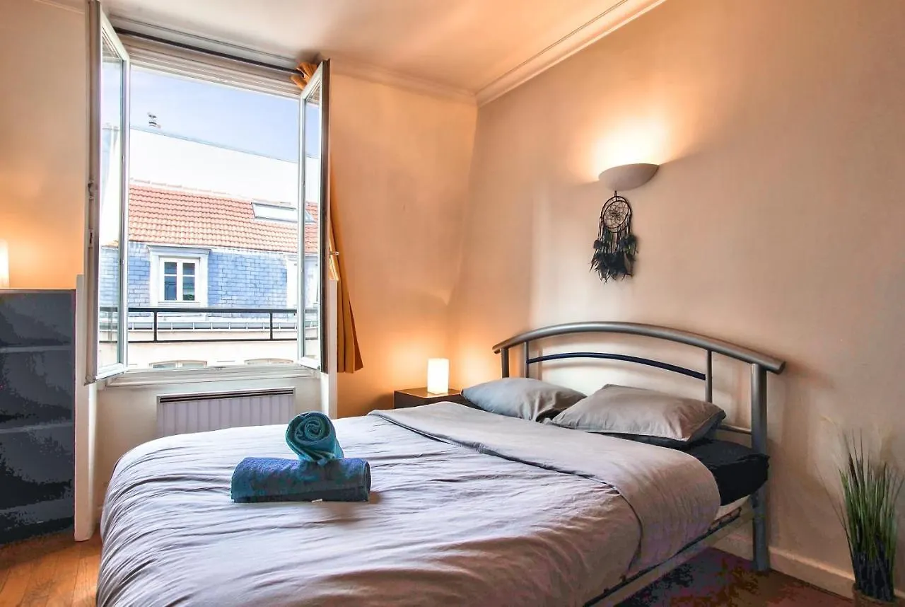 Apartman Tour Eiffel Sevres - Babylone 4